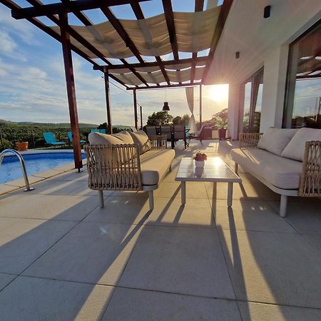 Villa Lucatoni - Heated Pool Шибеник Экстерьер фото